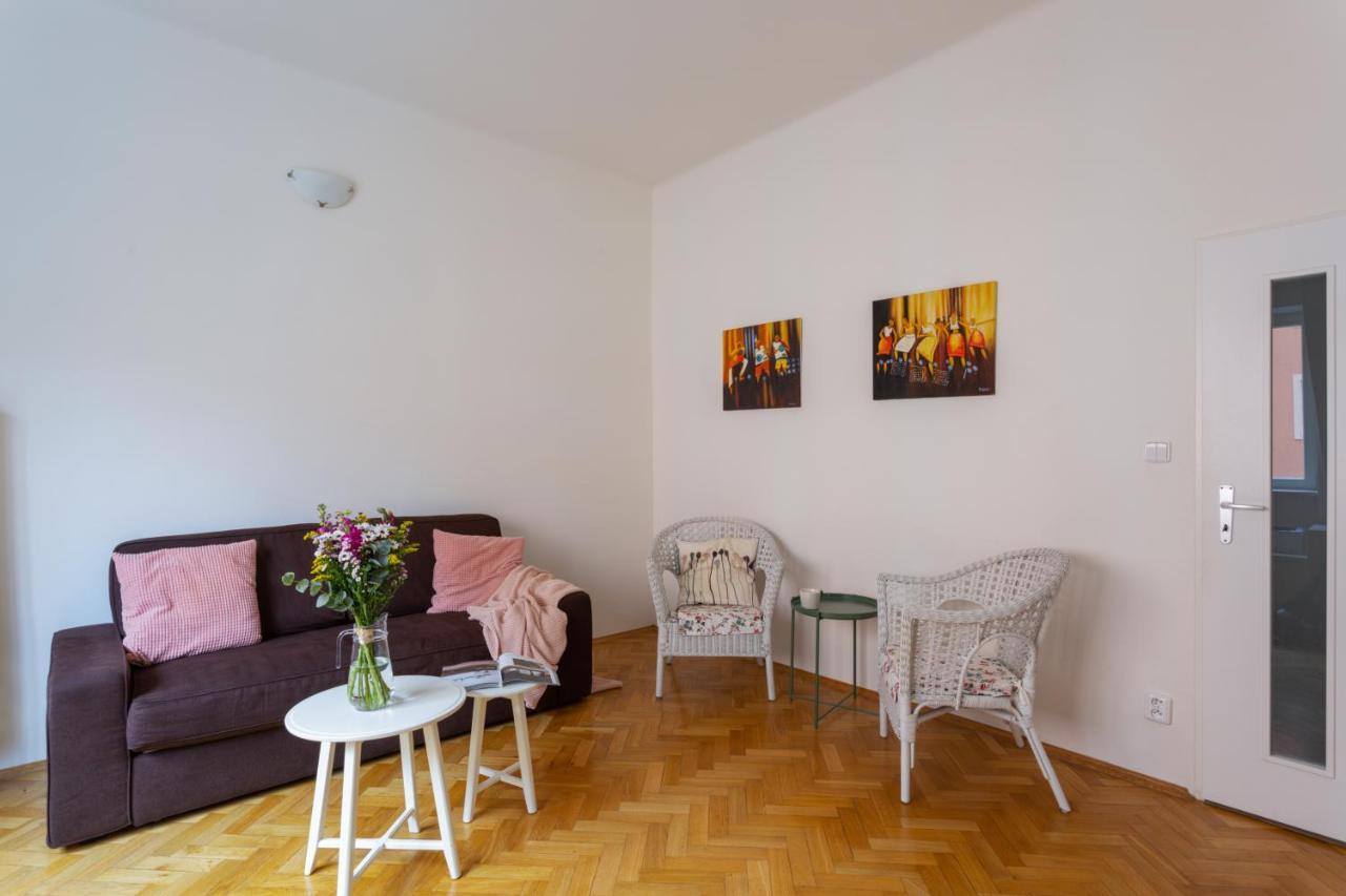 Homey Flat In Vinohrady By Prague Days Exterior photo